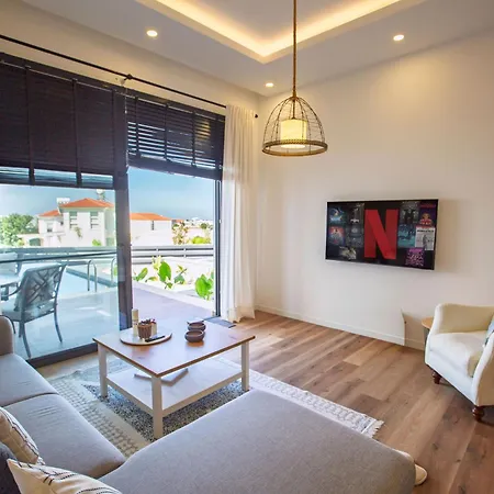 Aqualina E4-1 By Holidaykeys Apartman *